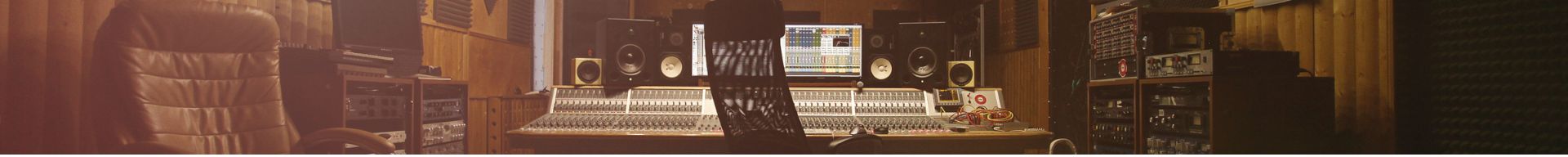 STUDIO