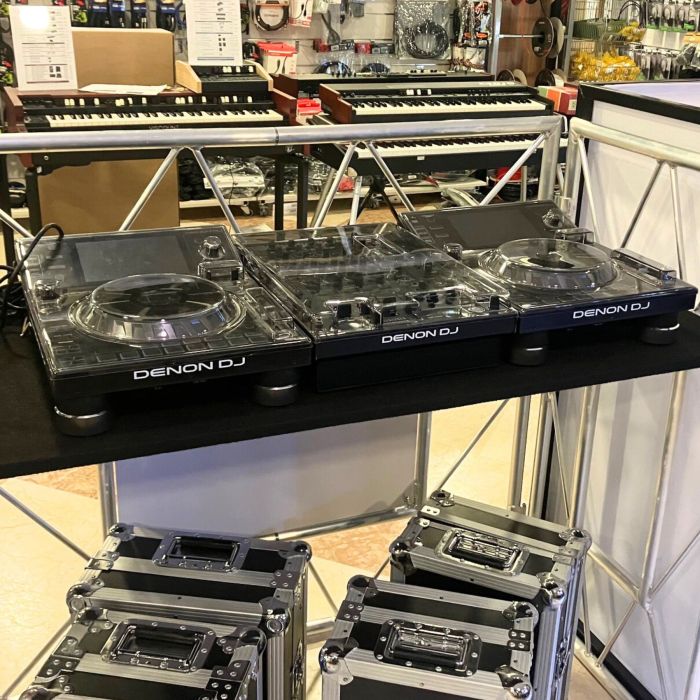 CONSOLLE DJ 2 LETTORI DENON SC5000+MIXER DENON X1800+DECKSAVER USATO main product photo