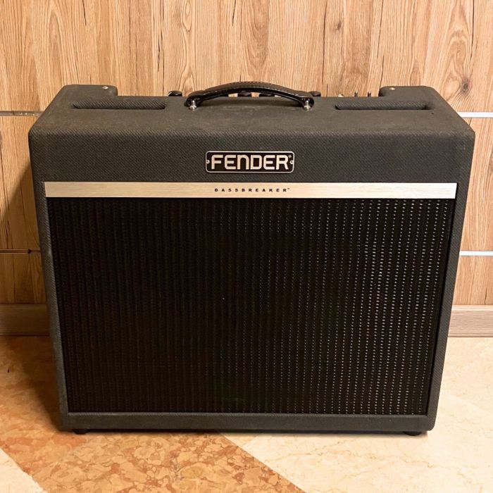 AMPLIFICATORE PER CHITARRA FENDER BASS BREAKER 40 USATO main product photo