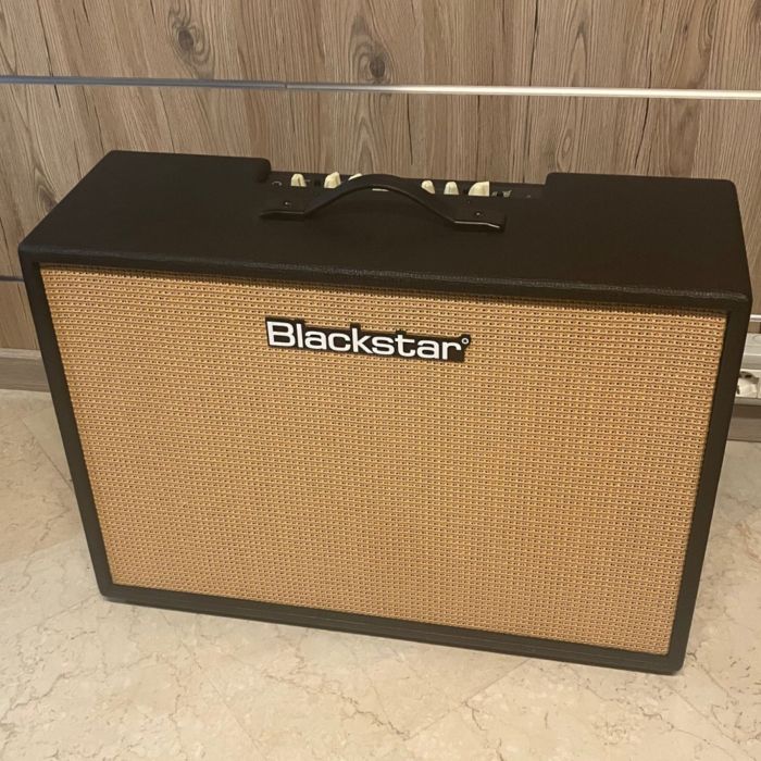 AMPLIFICATORE BLACKSTAR DEBUT 100 2X12 USATO main product photo