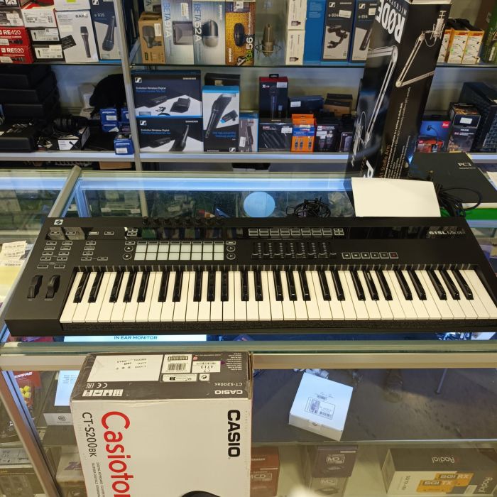 TASTIERA MIDI NOVATION 61SLMK3 USATO main product photo