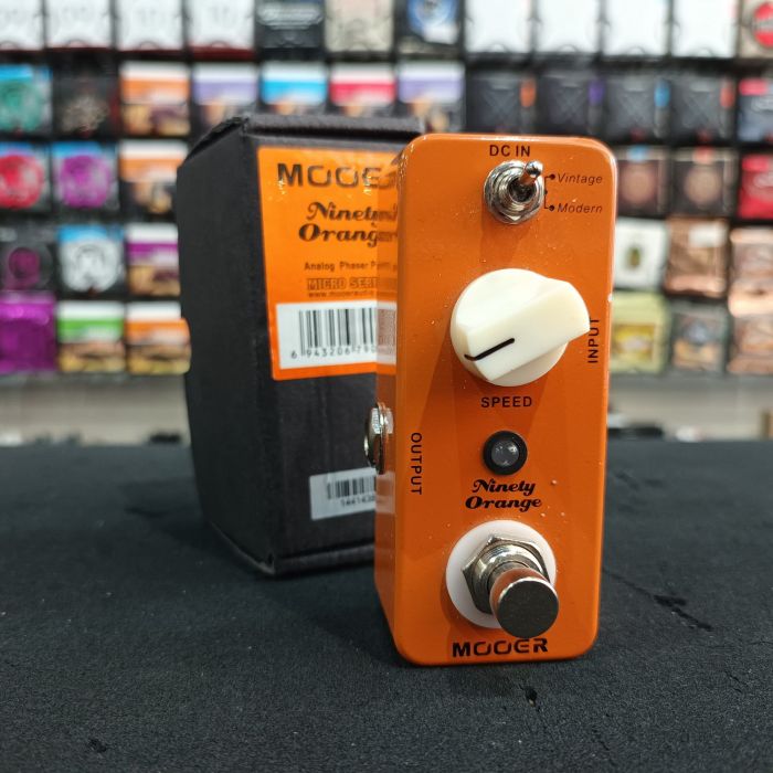 PEDALE CHITARRA MOOER NINETY ORANGE main product photo