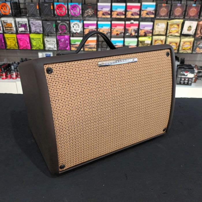 AMPLIFICATORE ACUSTUCA IBANEZ T30 II TROUBADOUR 30W USATO main product photo