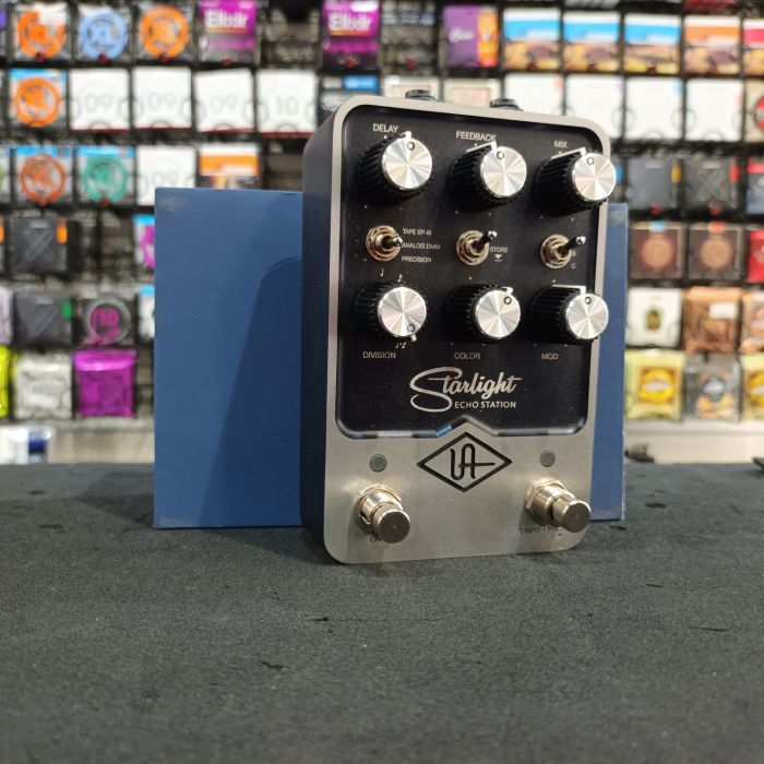 PEDALE PER CHITARRA UNIVERSAL AUDIO STARLIGHT USATO main product photo