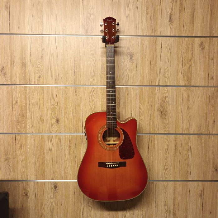 CHITARRA ACUSTICA AMPLIFICATA FENDER DG31SCE USATA main product photo