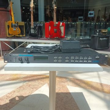 EFFETTO ALESIS QUAD VERB USATO