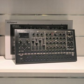 SYNTH ROLAND SH4D USATO