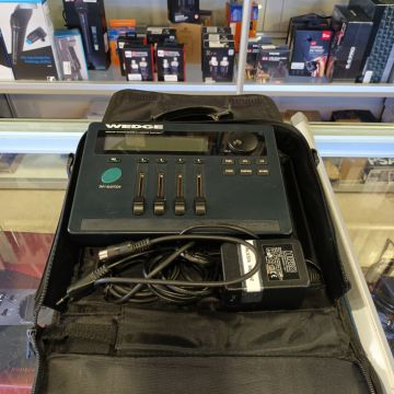 ALESIS RIVERBERO WEDGE USATO
