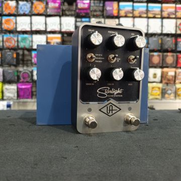 PEDALE PER CHITARRA UNIVERSAL AUDIO STARLIGHT USATO