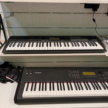 TASTIERA KORG CROSS 2 USATA