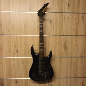 CHITARRA ELETTRICA KRAMER 620 USATA